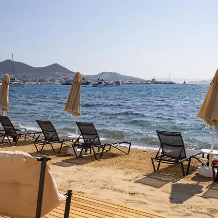 Blue Point Ξενοδοχείο *